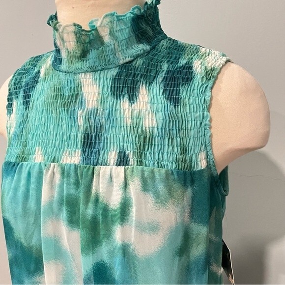 NWT Taylor Tie-Dye Smocked Bodice Mock Neckline Sleeveless Trapeze Dress Size M - Picture 4 of 13